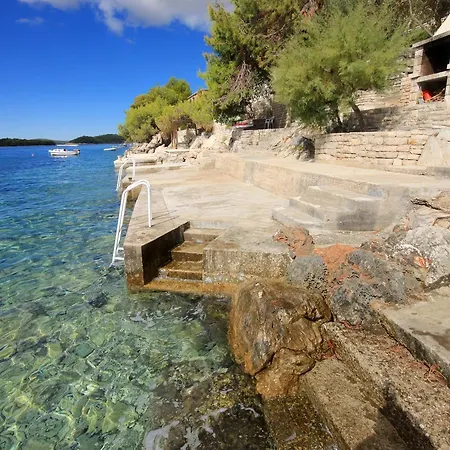 Studio Karbuni 9308a Apartman Blato (Korcula)