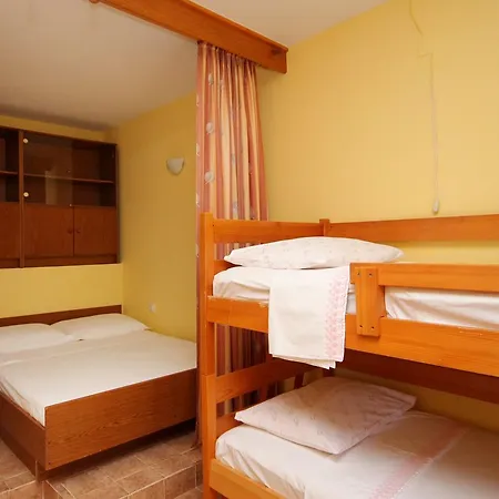Studio Karbuni 9308a Apartman