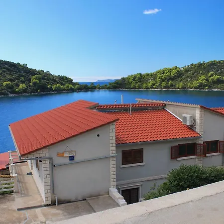 Studio Karbuni 9308a Apartmán